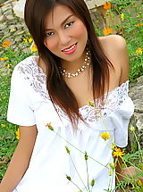 The Black Alley Pics: Asian Women linda pongsai 01 forest garden upskirt puffy nipples