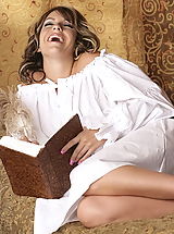 WoW nude courtney bedroom vagina